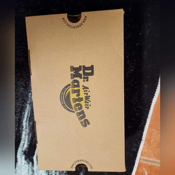 Dr. Martens Womens 1460 Serena Collar Milo faux fur boots New in Box Size 6 - Picture 16 of 16